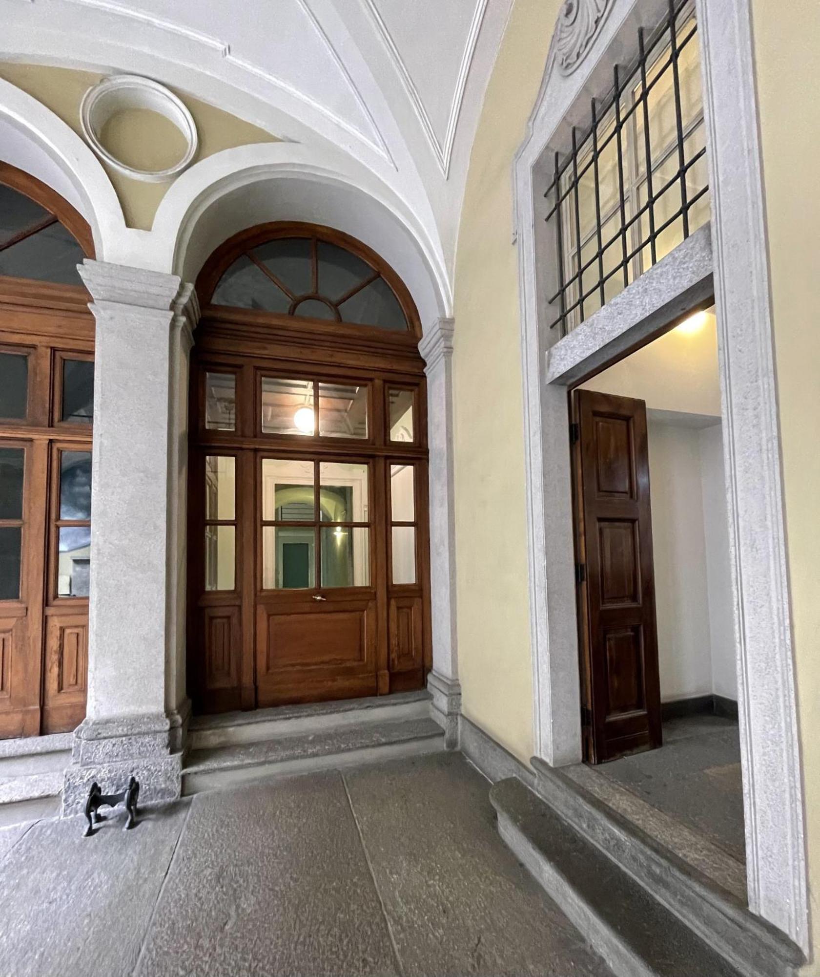 Scarampi Boutique Flat, Eleganza Storica In Centro Apartment Turin Exterior photo